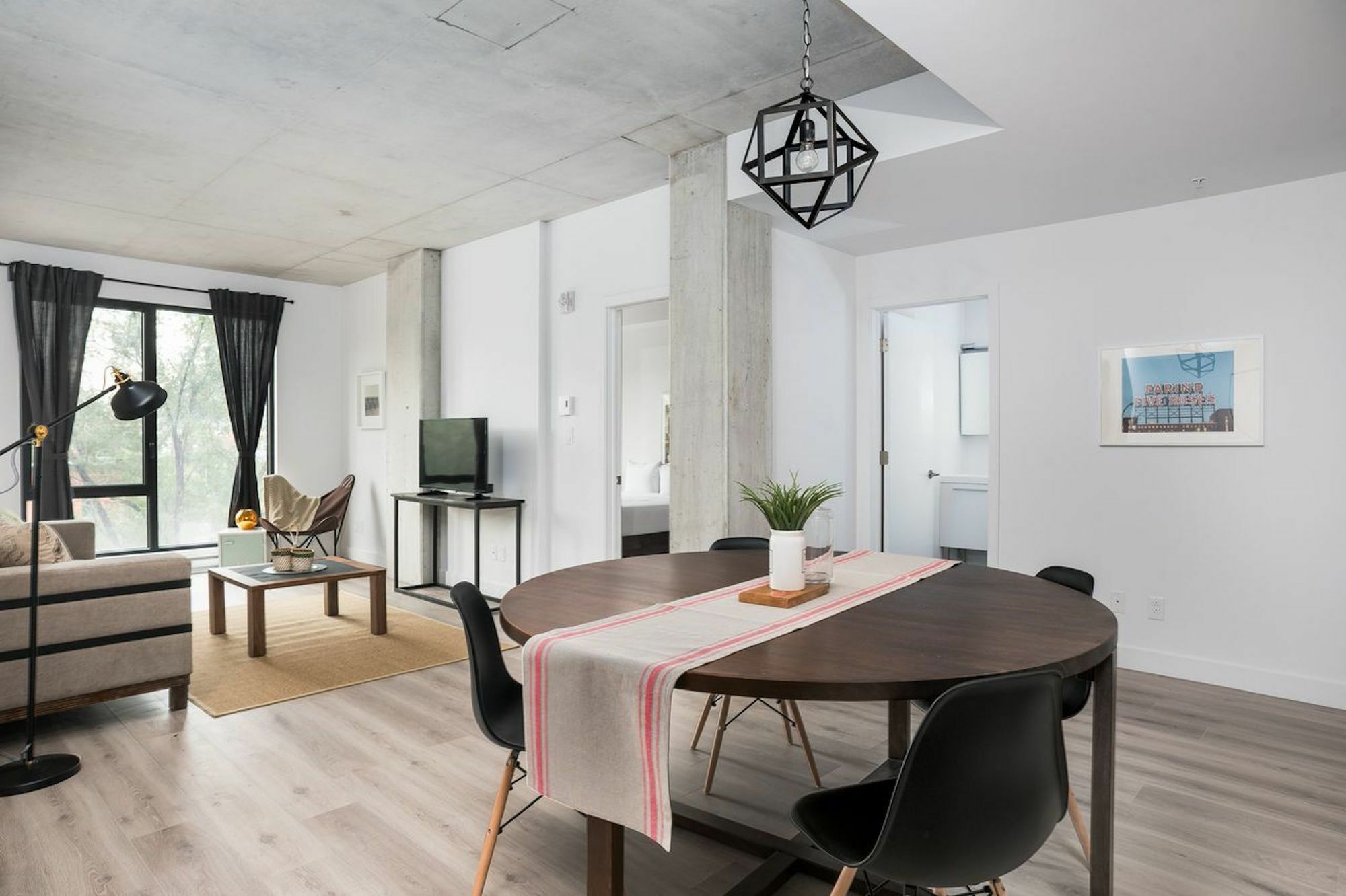 Vibrant 2Br In Old Montreal By Sonder Apartment ภายนอก รูปภาพ